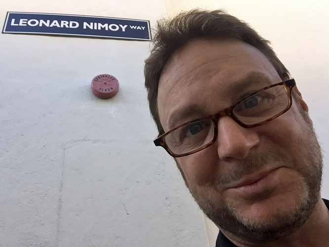 Jeff-on-Leonard-Nimoy-Way-at-Paramount-Studios