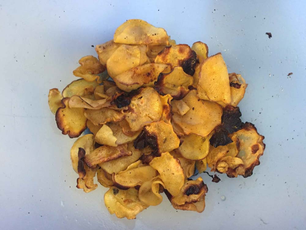 Food Baked-Rutabaga-Chips