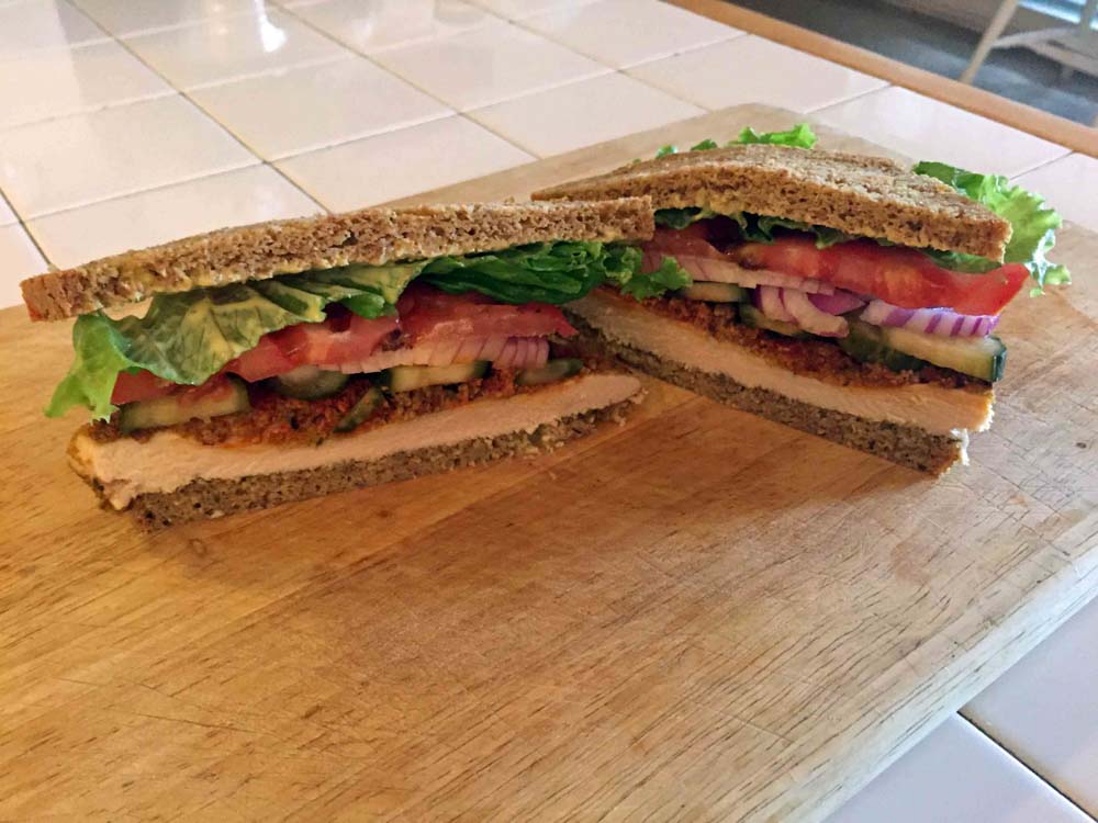 Food Paleo-Buffalo-Chicken-Sandwich
